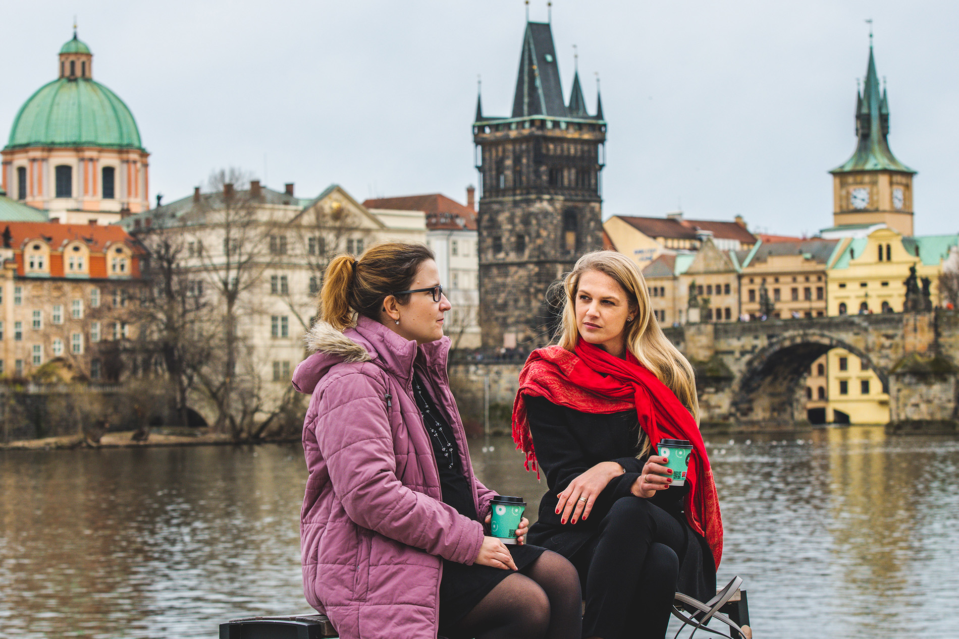 Petra_taling_with_colleague_Prague.jpg